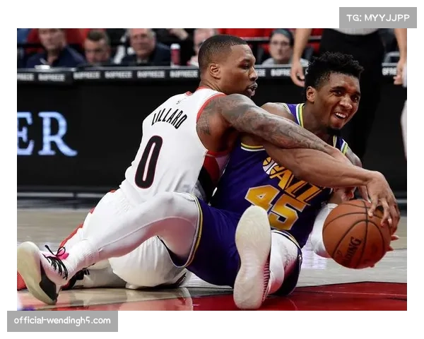 开拓者遭遇爵士强势反扑，首节16-3攻势难挡，排名受挫